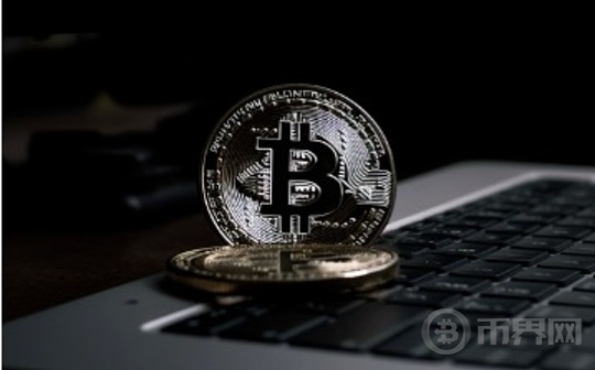 首次表态“出售加密货币” 比特币概念股龙头MSTR盘中急剧下滑